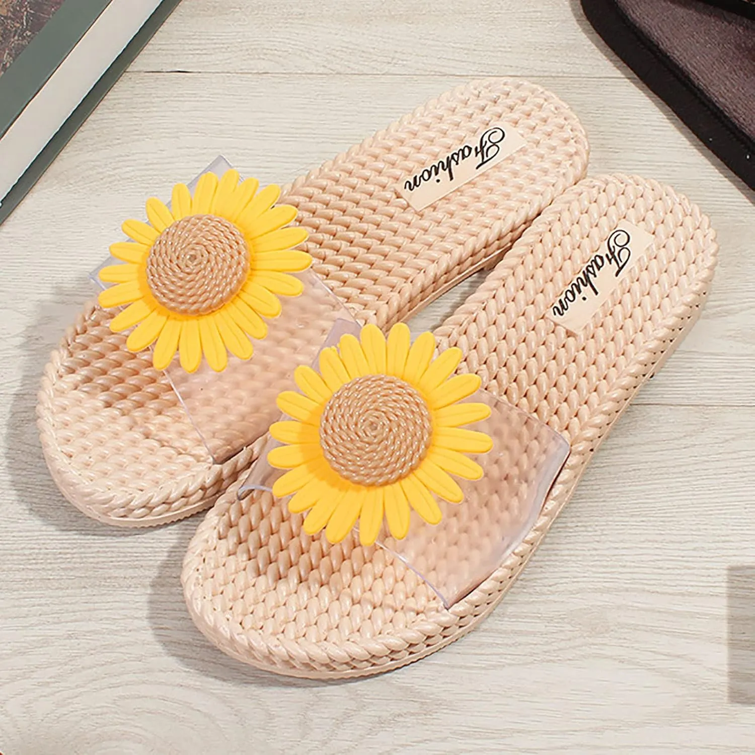 2025 Fashion Flat Womens Sandals Women's Summer Sunflower Beach Foreign Trade Slippers
