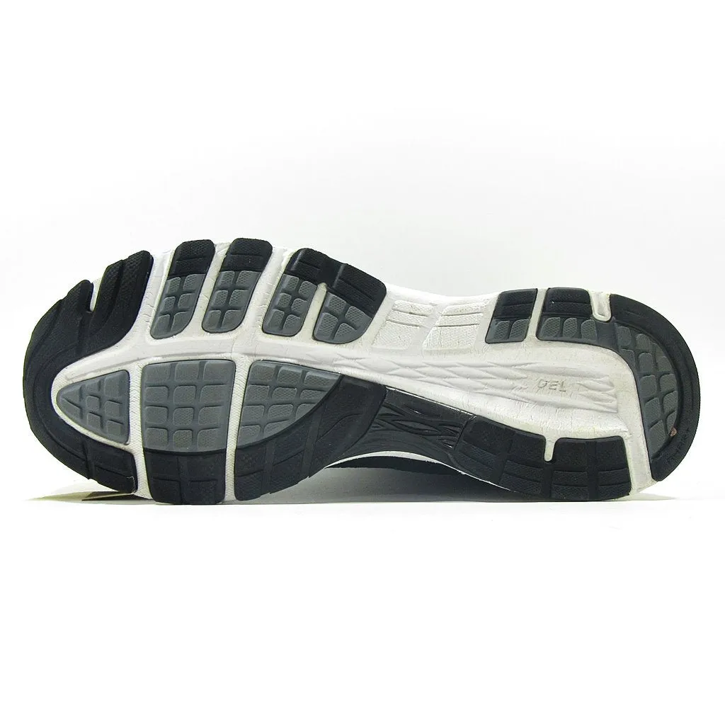 ASICS Dyna Flyte