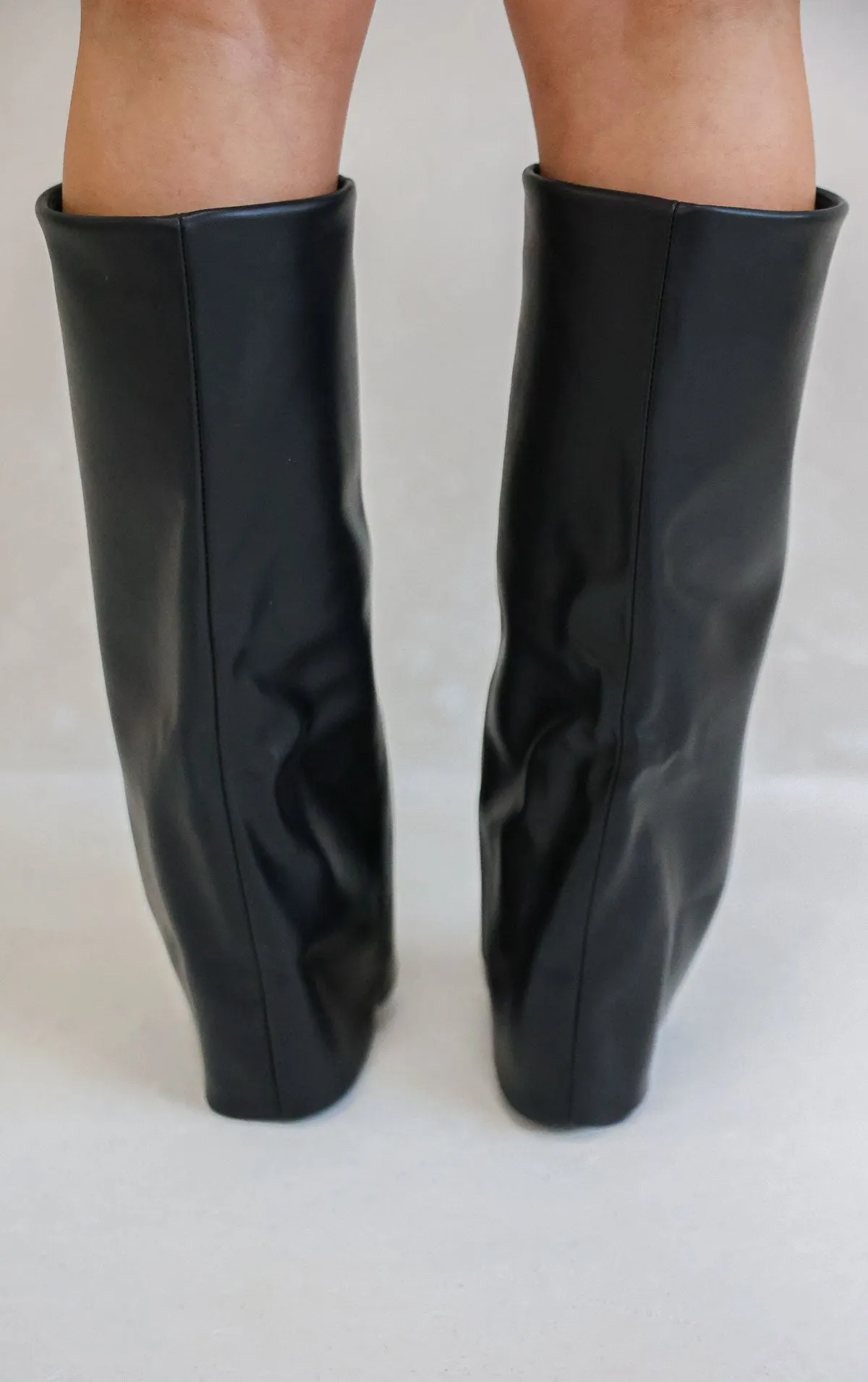 BLACK FAUX LEATHER POINTED TOE KNEE HIGH FOLD OVER SHARK BOOT