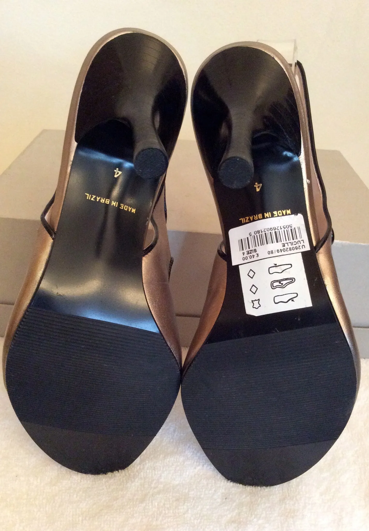 Brand New Emilio Lucax Gold Peeptoe Slingback Heels Size 4/37