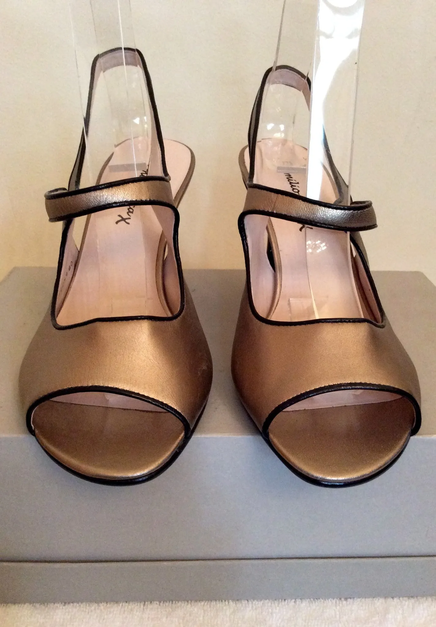 Brand New Emilio Lucax Gold Peeptoe Slingback Heels Size 4/37