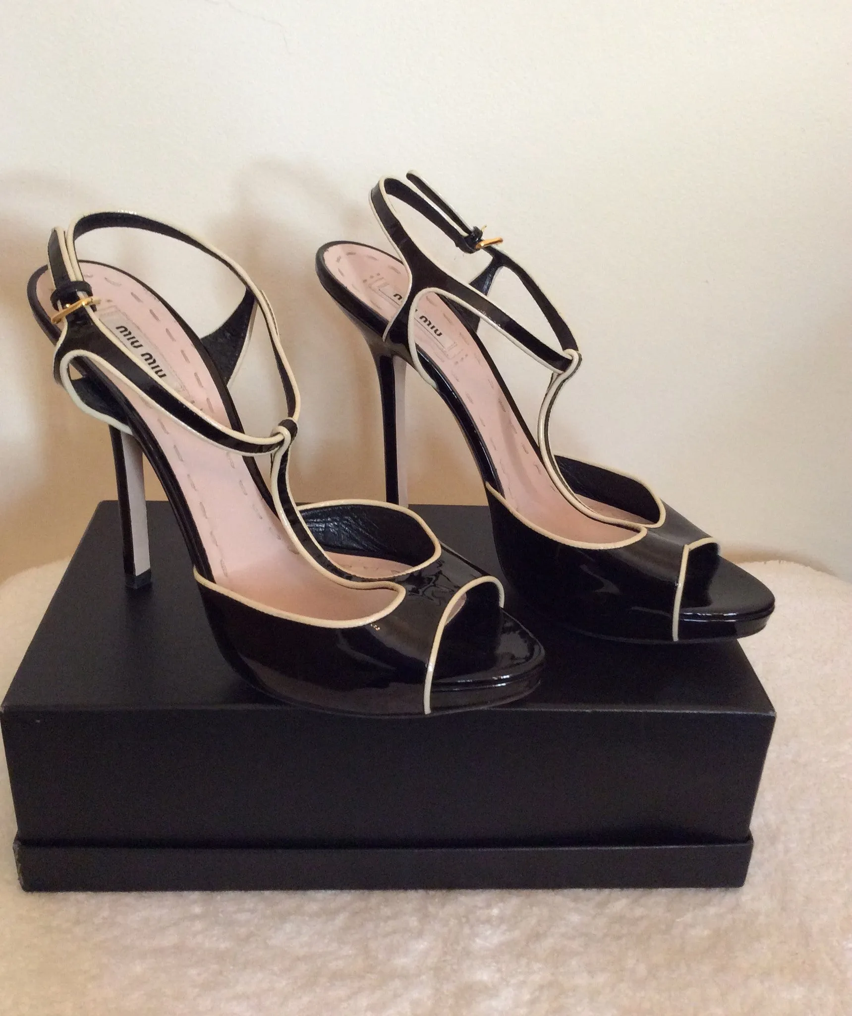 Brand New Miu Miu Black Patent Leather Heels Size 7.5/41