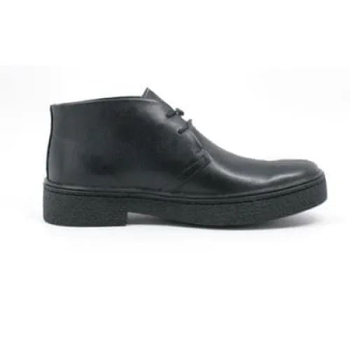 British Walkers Playboy Men's Black White Leather