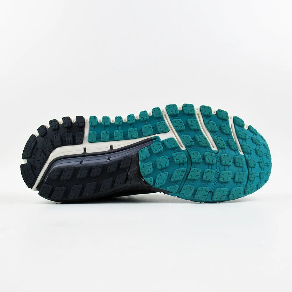 BROOKS Sixteen