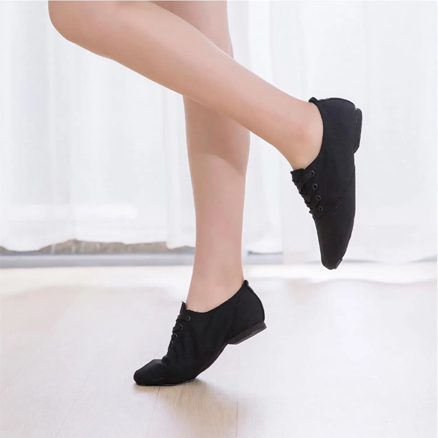 Canvas Jazz Boots for Girls Lace-up Dancing Sneakers for Boys Split-Sole Dance Shoes Ballet Girl Sandals
