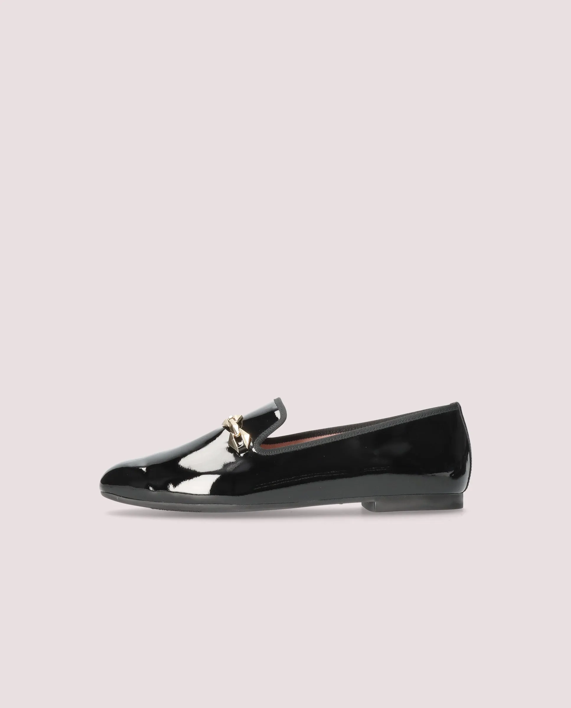 CARLA LOAFER FLAT SHOES
