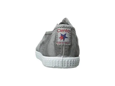 Cienta Boy's and Girl's Distressed Light Grey Canvas Laceless Sneaker