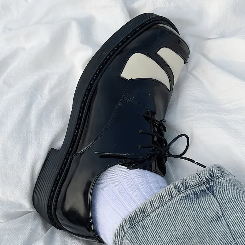 Classical Black And White Square Toe Derby / Lace-Up Retro Shoes for Men