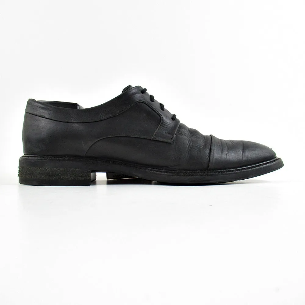 COLE HAAN Leather