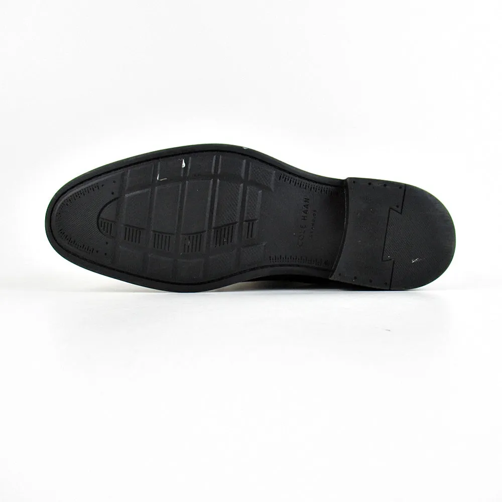 COLE HAAN Leather