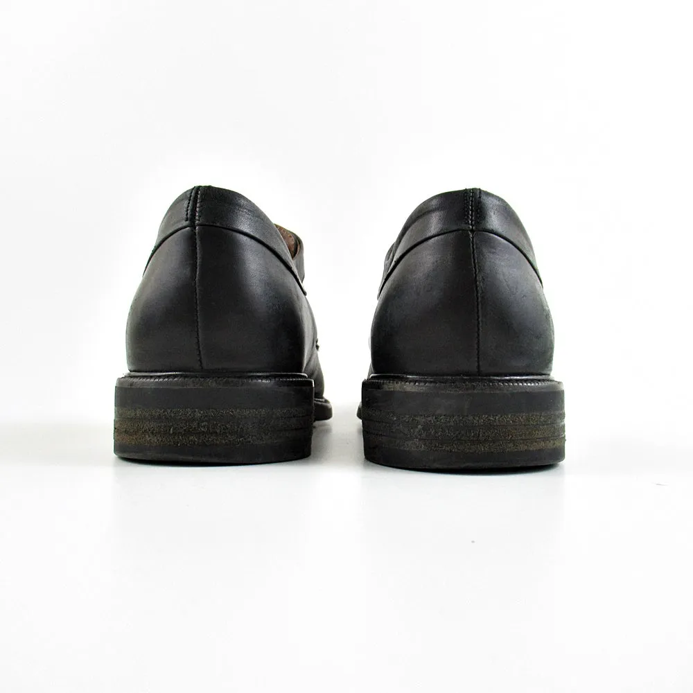 COLE HAAN Leather