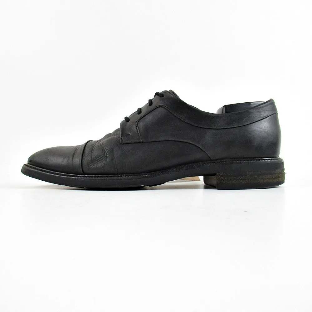 COLE HAAN Leather