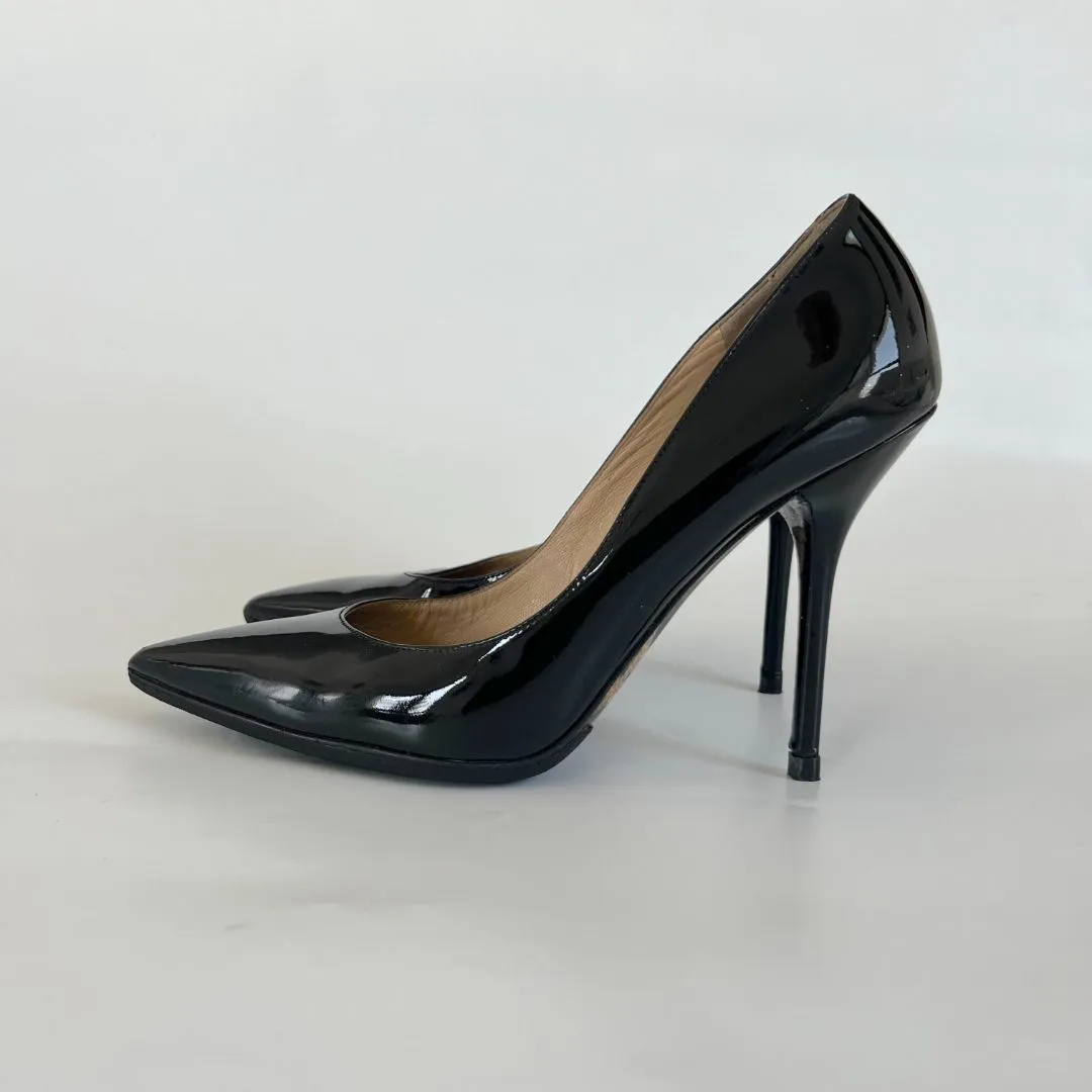 Dolce & Gabbana black patent leather pointed toe pumps, 39