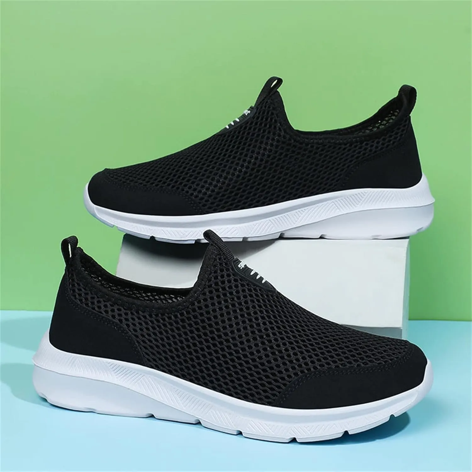 Fashion Summer Men Breathable Mesh Shallow Lace Up Casual Shoes Mens Classic Leather Sneaker