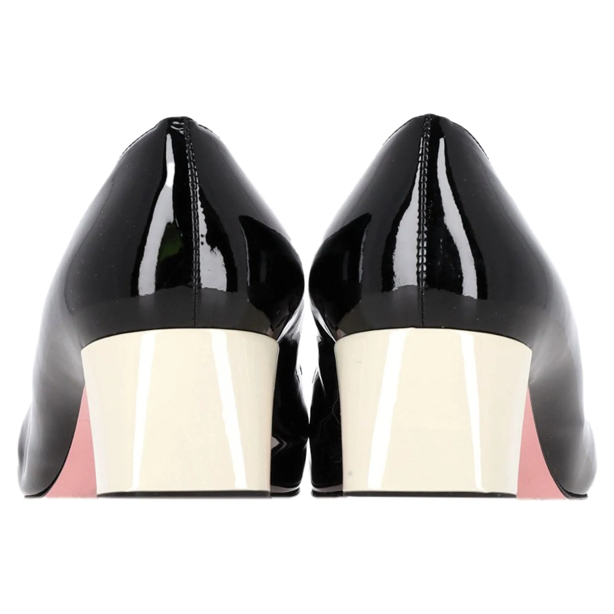 Fendi Low Block Heel Pumps in Black Patent Leather