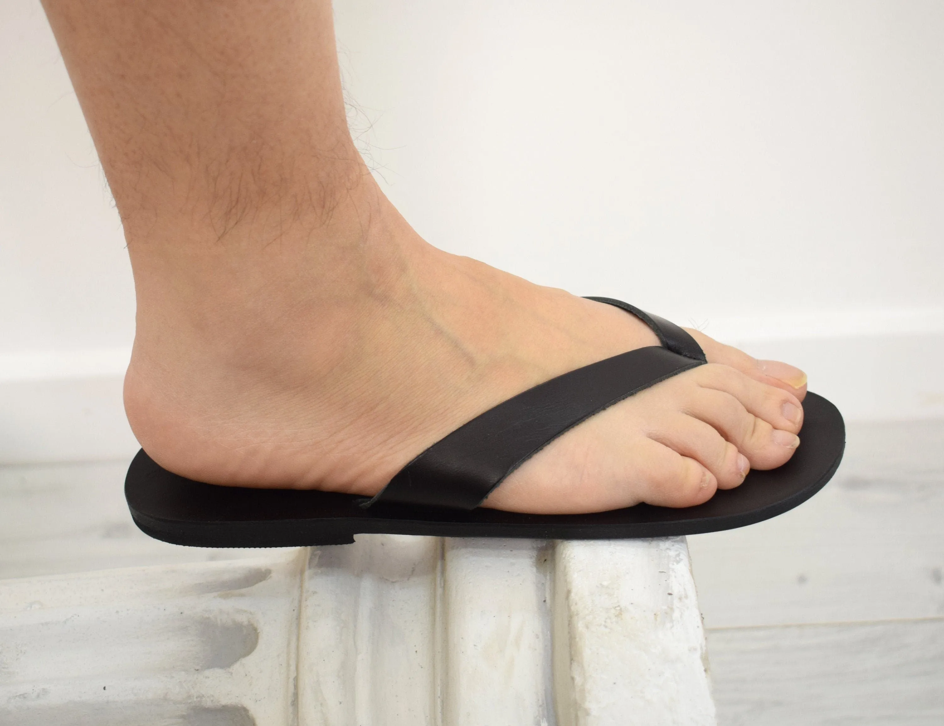 Flip flop Greek Leather sandals - slipers Men, Thongs Black Color, leather sole - insole