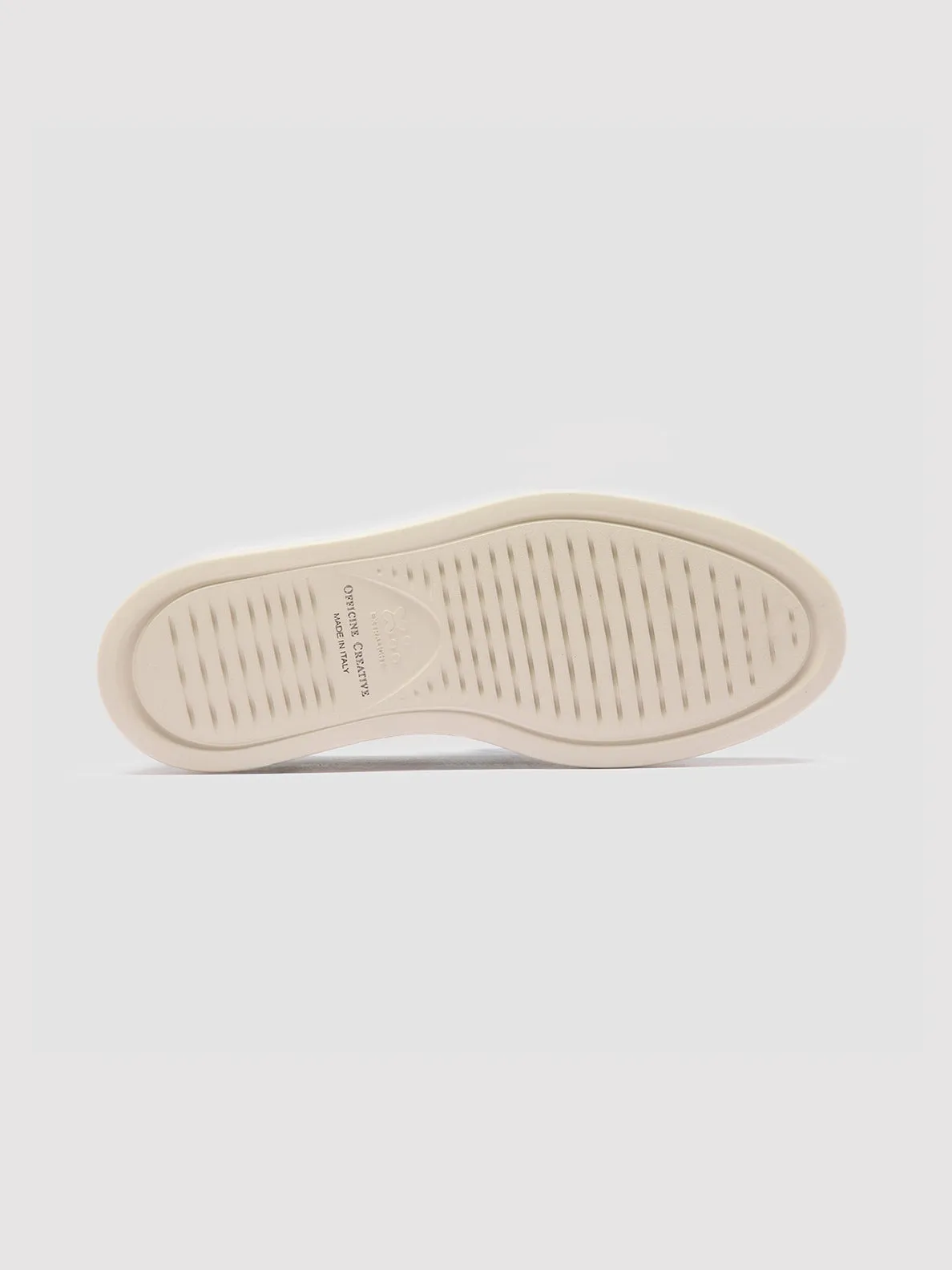 FRAME 106 - Beige Suede Derby Shoes