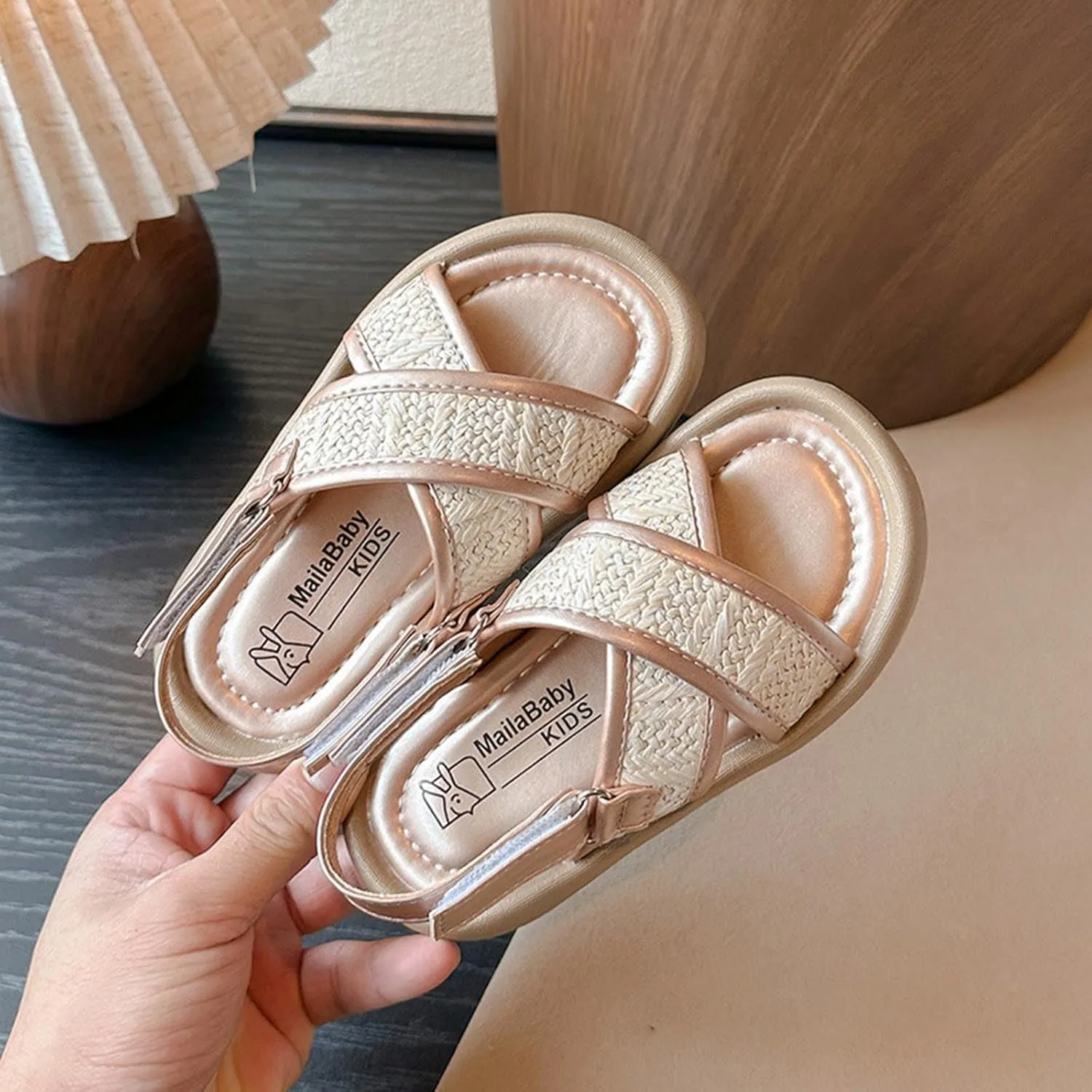 Girl Open Toe Sandals Quick-Dry Floral Princess Style Sandal Fashion Wide Strap Summer Shoes Beach Vacation Shoe Footwear