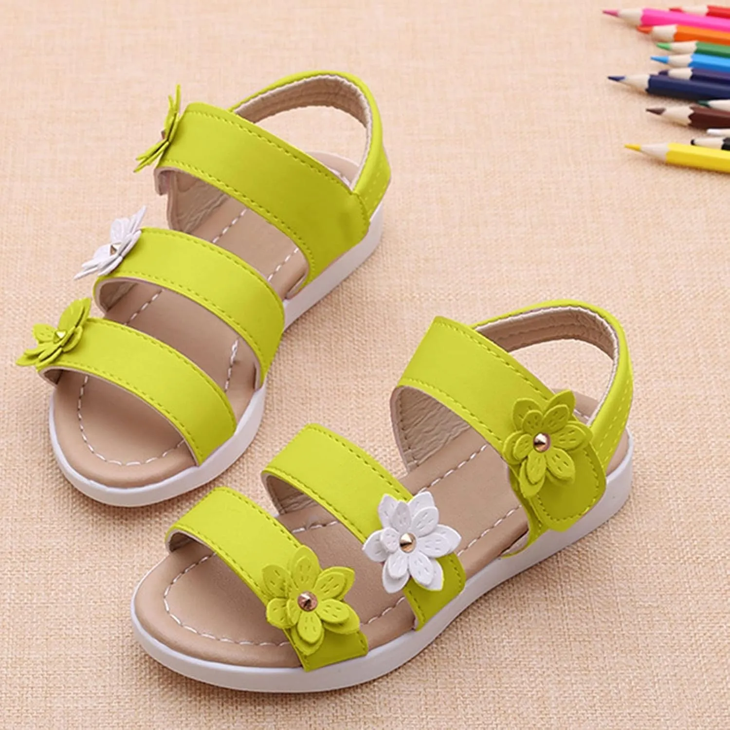 Girls Cute Sandals 2025 Summer Kids Flat Shoes with Adjustable Ankle Strap Slipper Toddler Girl Dress Sandals