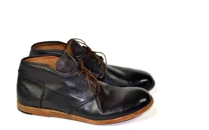 LAST PAIR 42- BOYD CHUKKA
