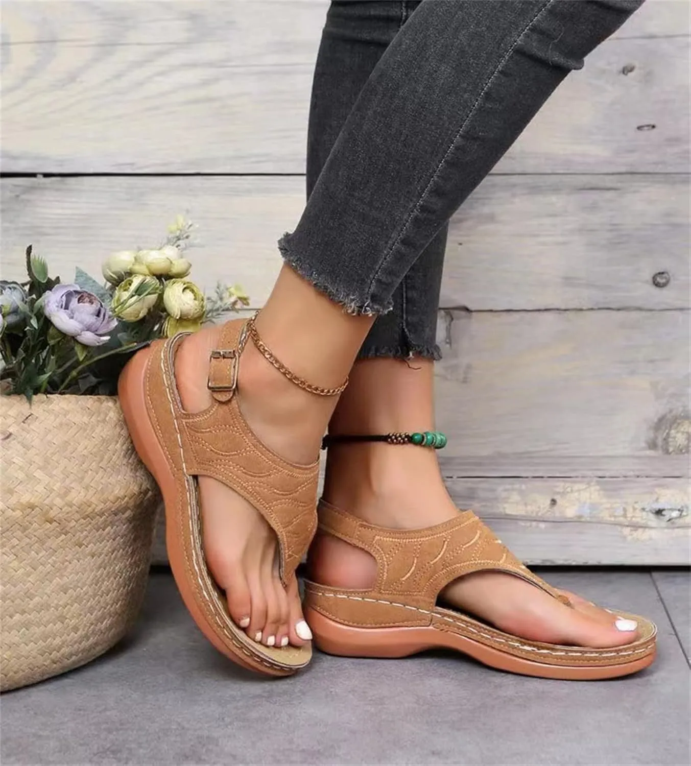 Lausiuoe Orthopedic Sandals For Women Dressy Summer Orthotic Flip Flops Comfortable Slippers with Arch Support For Flat Feet
