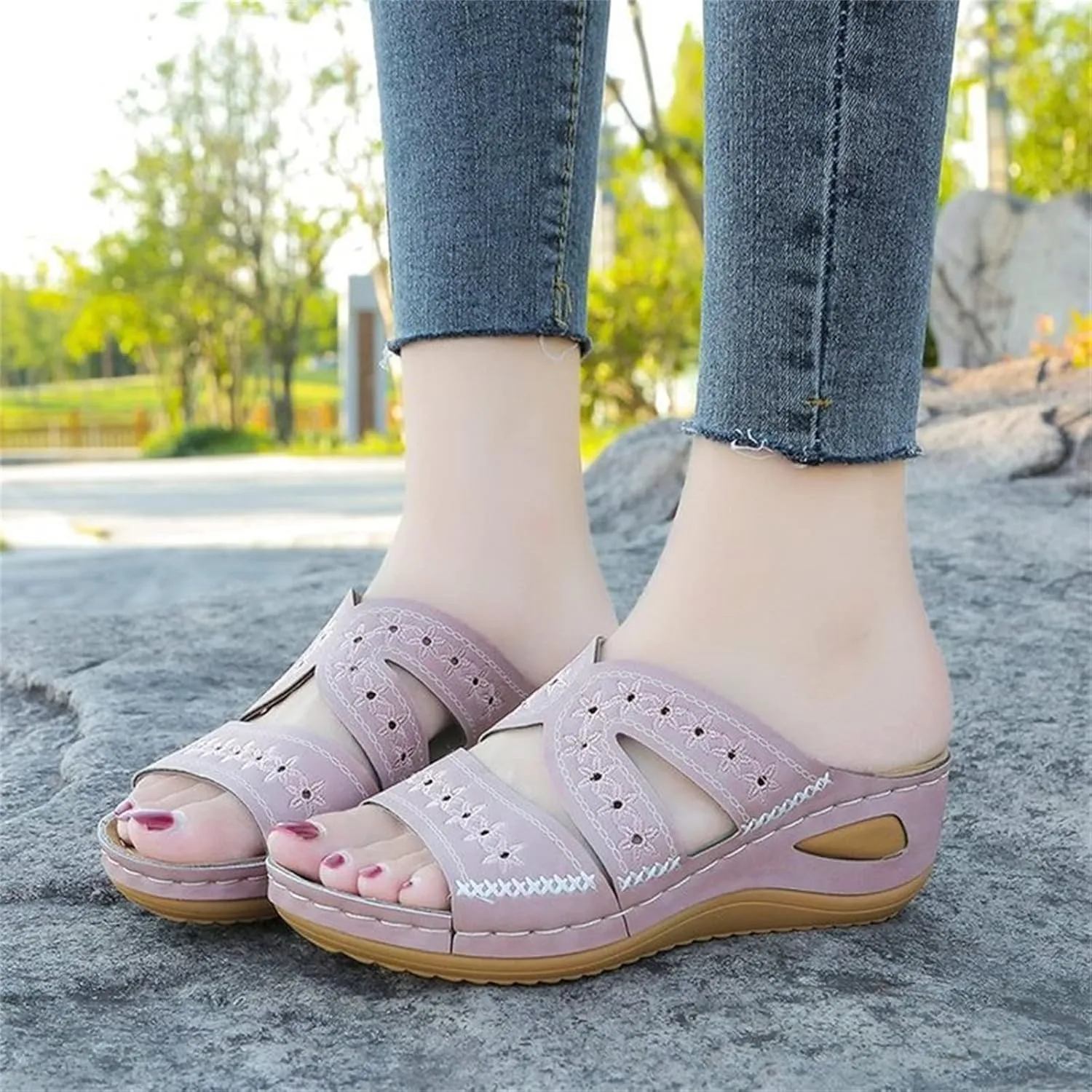 Lausiuoe Orthotic Sandals Women Plantar Fasciitis Arch Support Fashion Slides Athletic Slip On Orthopedic Slippers Flip Flops