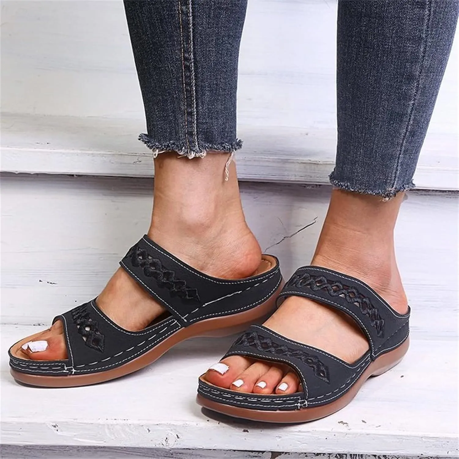 Lausiuoe Sandals Women Dressy Summer Flat Arch Support Orthotic Flips Flops Plantar Fasciitis Comfortable Orthopedic Slippers