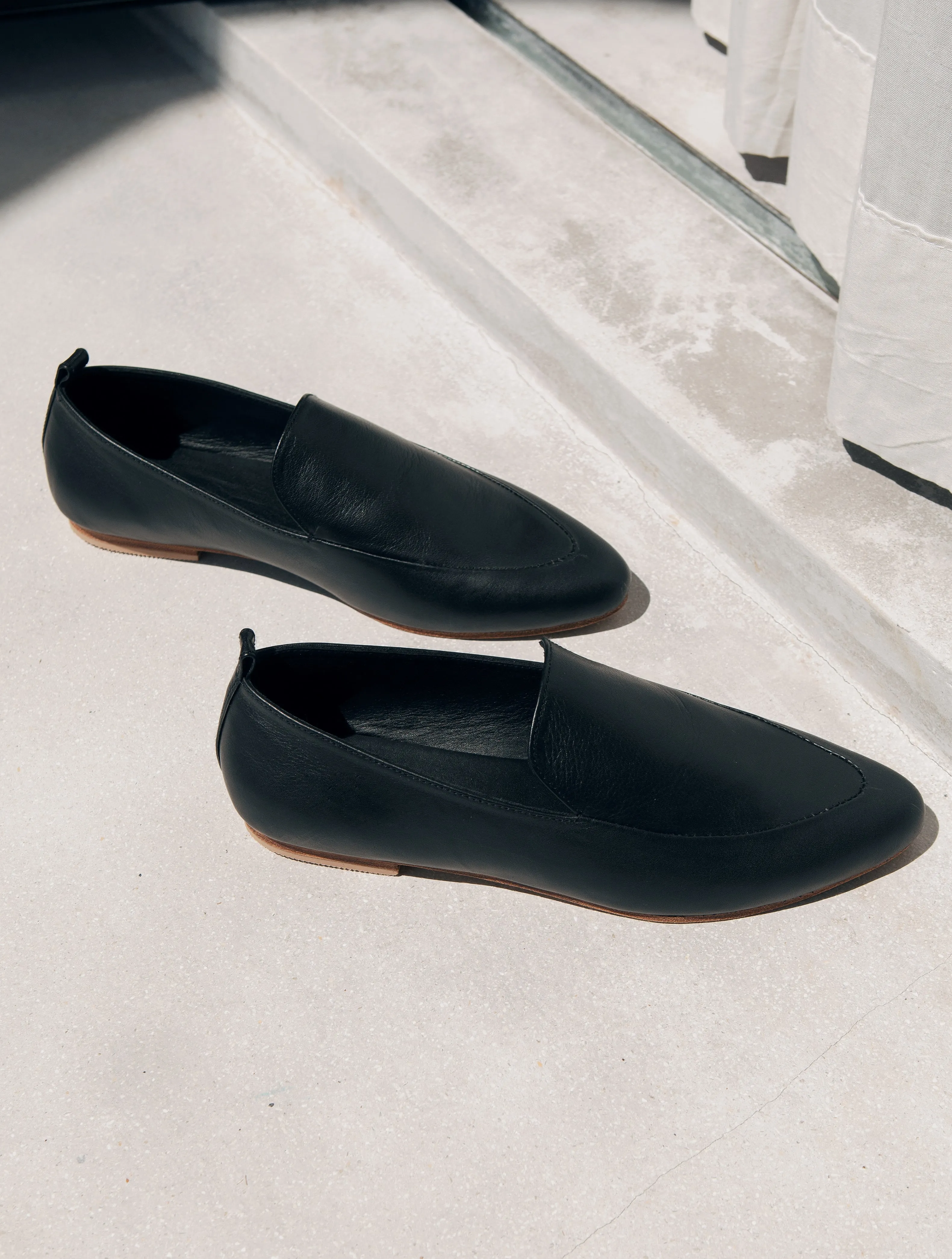 Love78 Leather Loafer