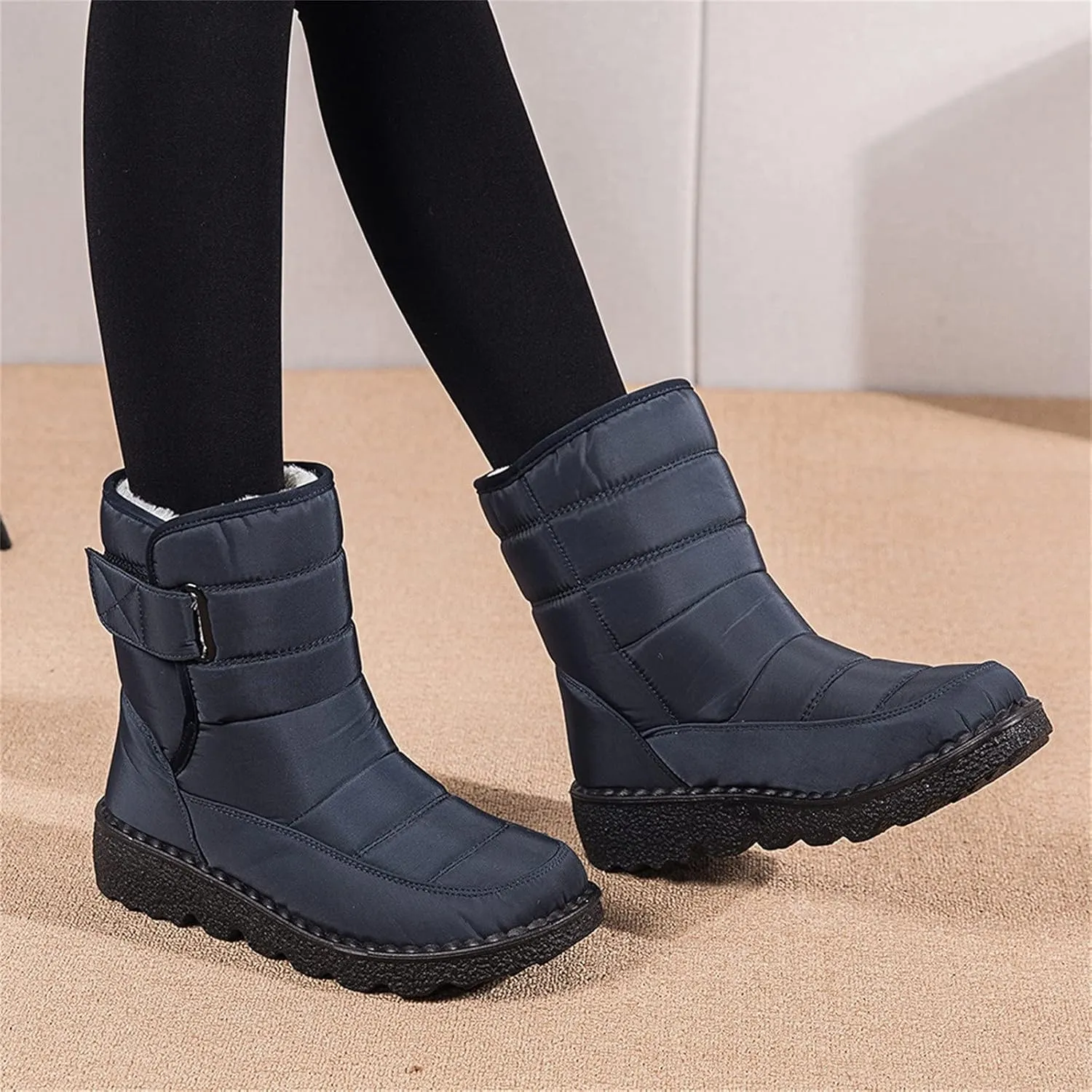 Lug Sole Snow Boots for Women Fur Lined Warm Outdoor Walking Boots Winter Waterproof Non-Slip Booties Snow Shoes
