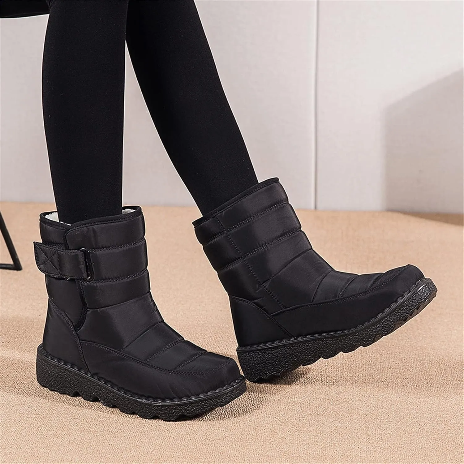 Lug Sole Snow Boots for Women Fur Lined Warm Outdoor Walking Boots Winter Waterproof Non-Slip Booties Snow Shoes