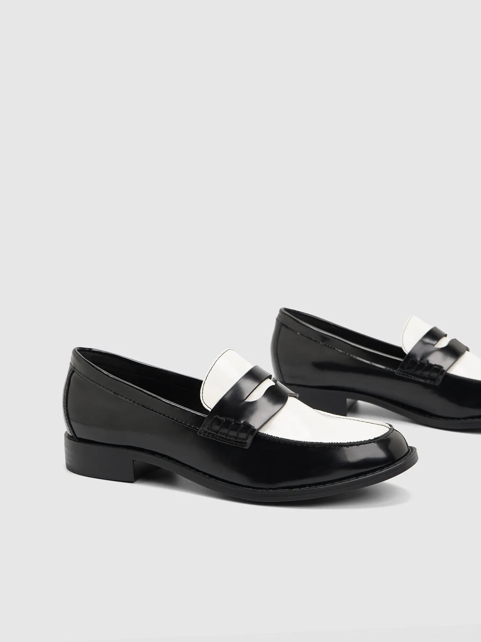 Luigi Flat Loafers