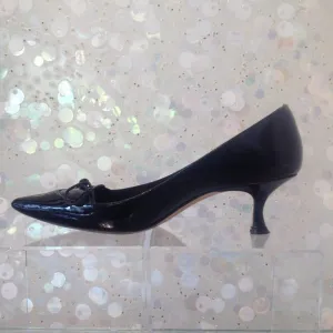 MANOLO BLAHNIK Patent Leather Pointy Pumps