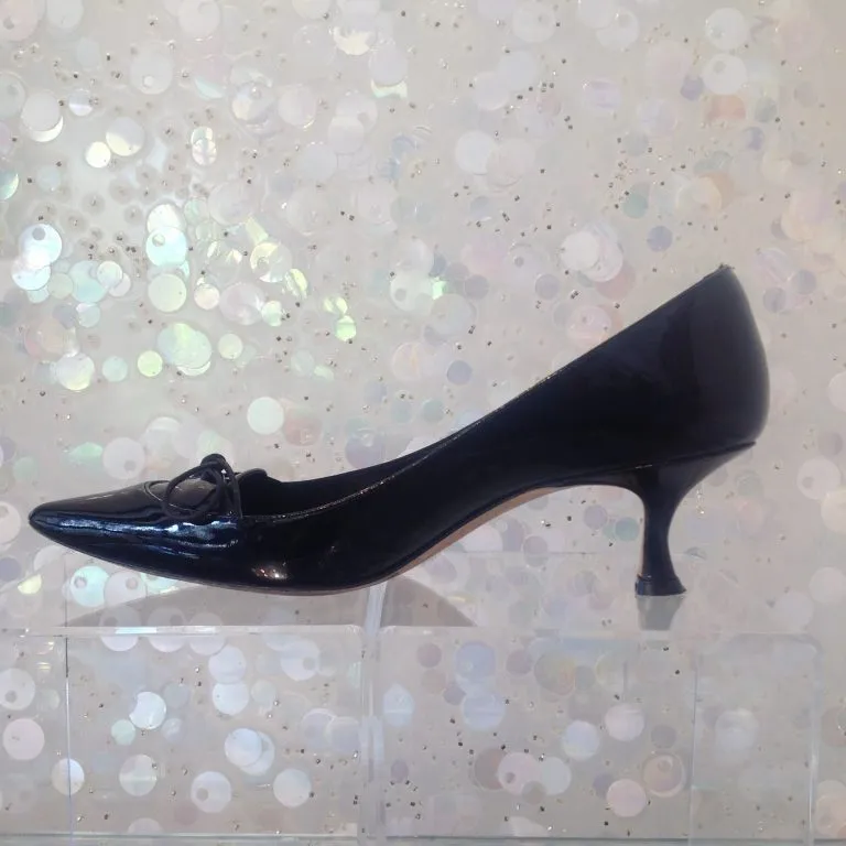 MANOLO BLAHNIK Patent Leather Pointy Pumps