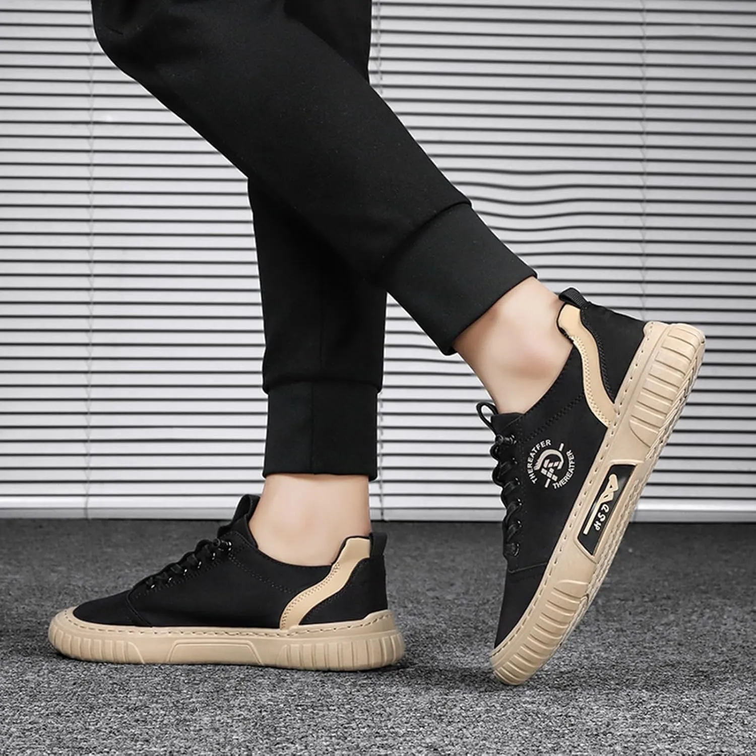 Men Sneakers Low Top Breathable Casual Sneakers Walking Canvas Shoes Mens Shoes