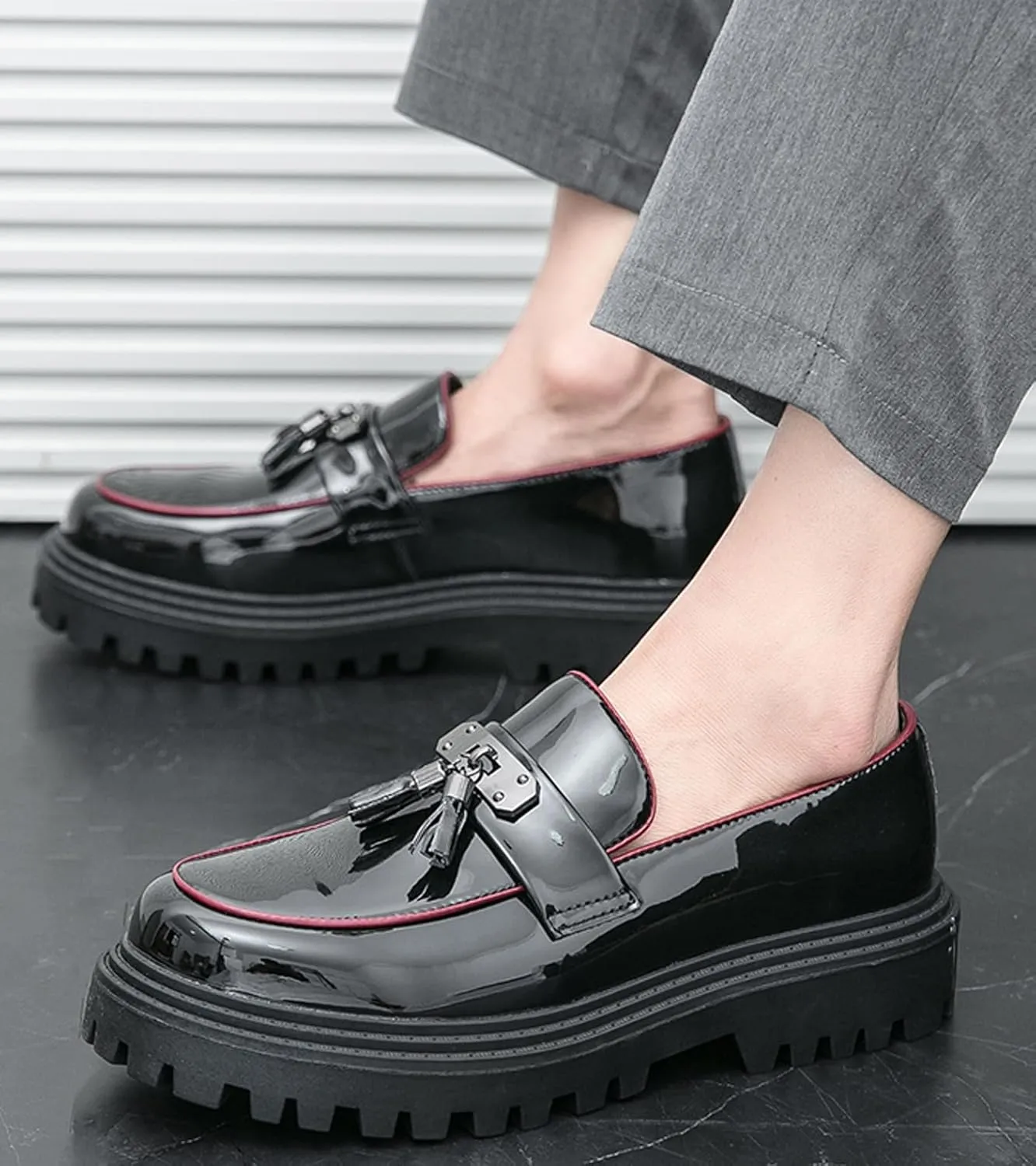 Mens Casual Shoes Slip On Loafers Leather Dress Tassel Loafers Fashion Wedding Tuxedo Formal Walking Summer Shoes for Men