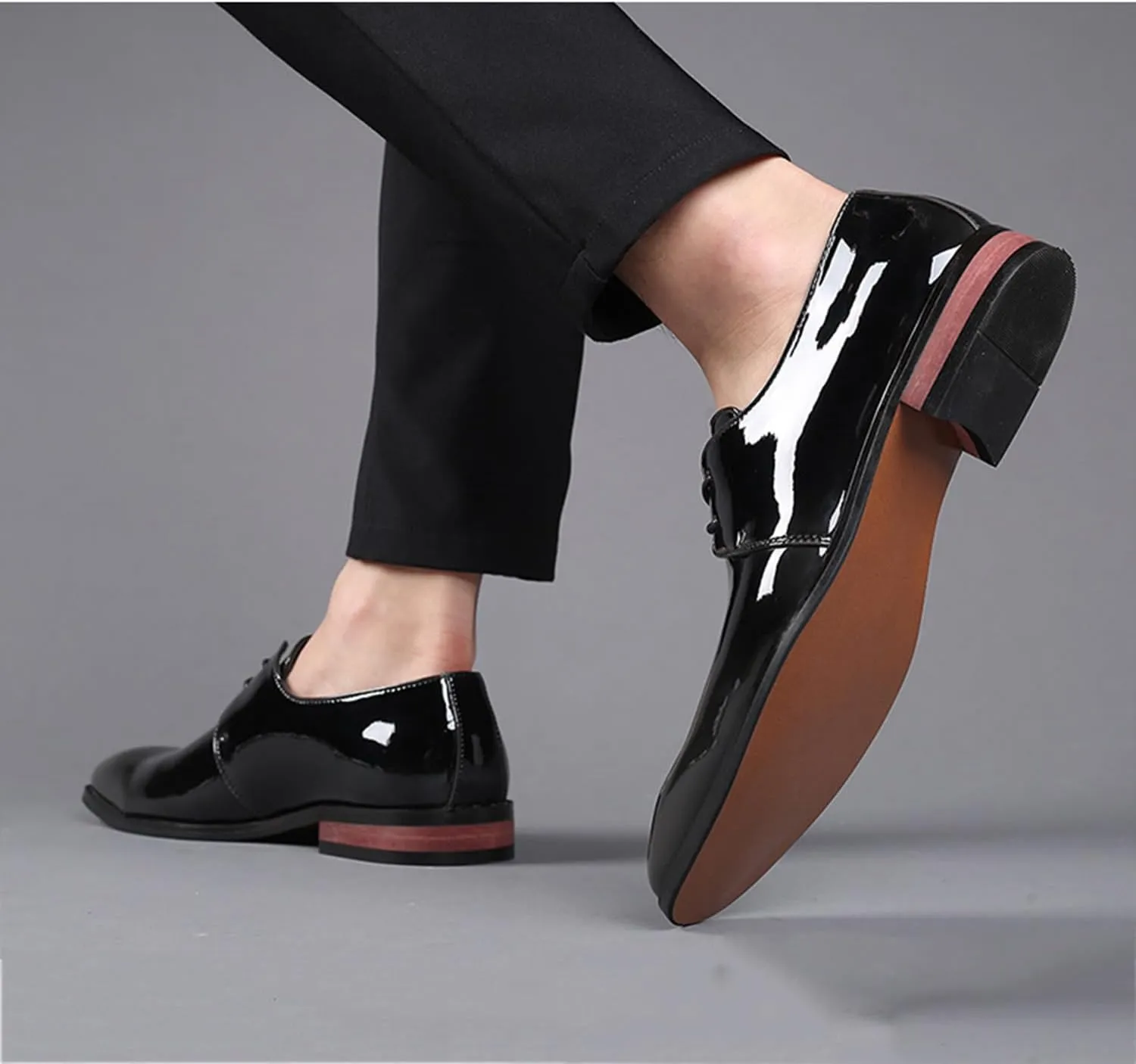 Men's Dress Shoes Fashion Shiny Patent Leather Oxfords Classic Lace-up Formal Tuxedo Shoes Business Wedding Derby Shoes