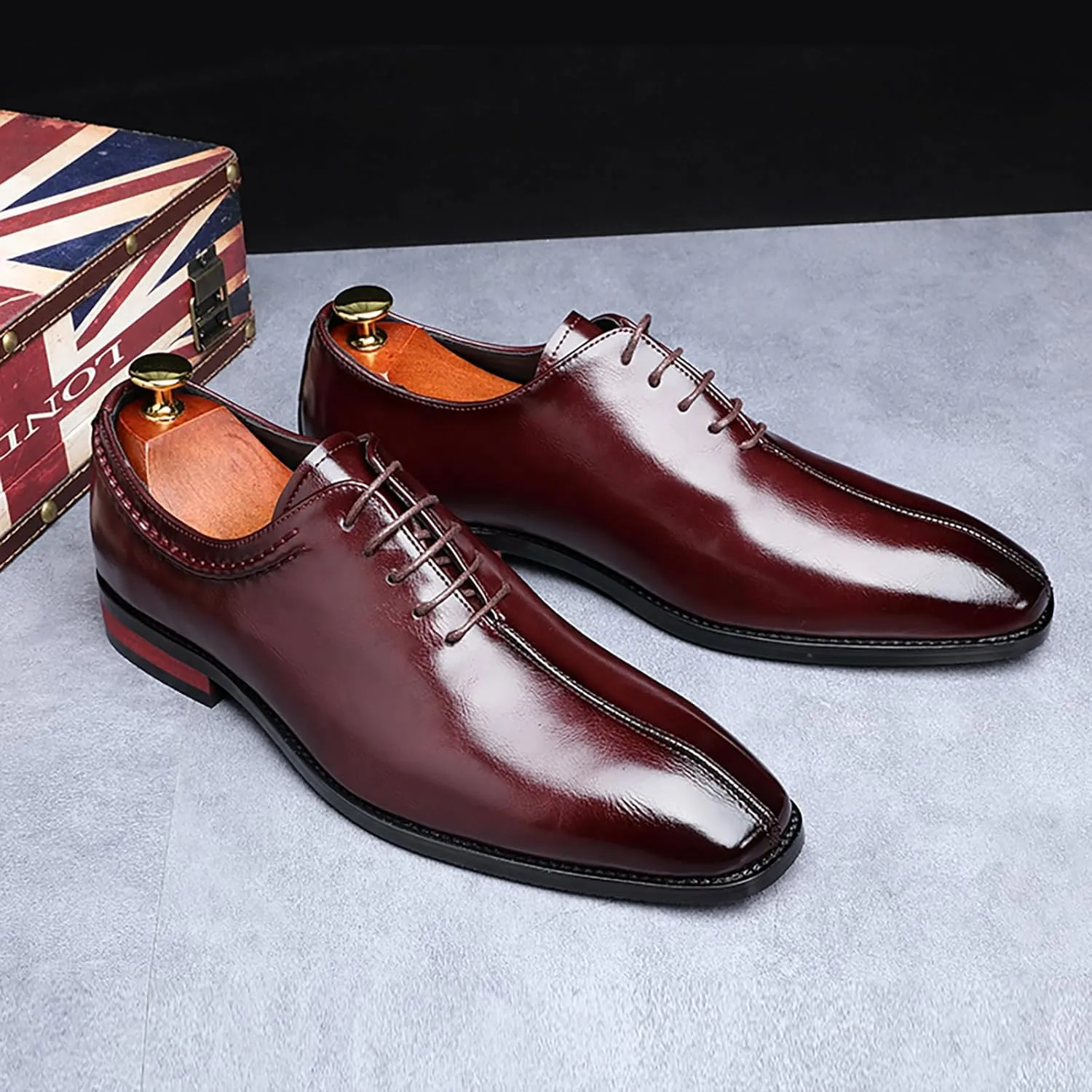 Men's Dress Shoes Men's Business Formal Oxford Shoes Business Patent PU Leather Shoes for Men