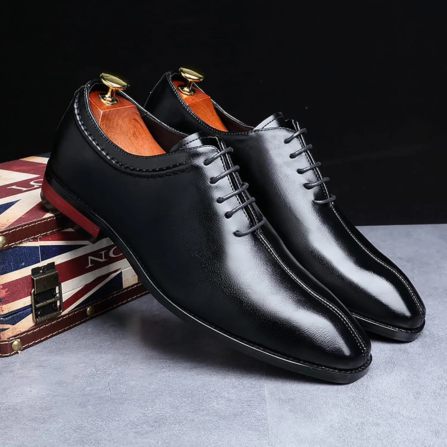 Men's Dress Shoes Men's Business Formal Oxford Shoes Business Patent PU Leather Shoes for Men