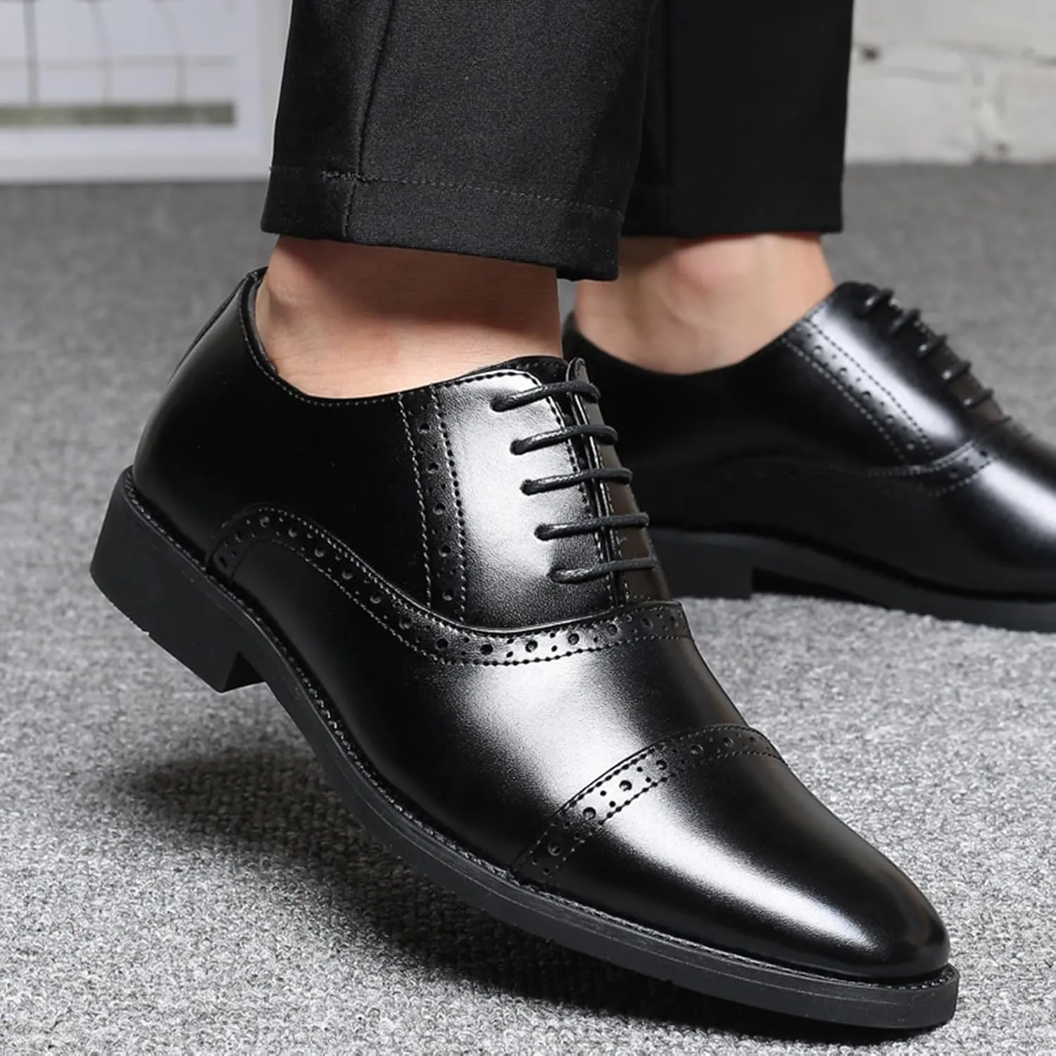 Mens Lace-Up Shoes, Pointed Toe Large Size Brogues Leather Shoes Business Casual Oxfords Formal Shoes Low Top Office Work Dress Shoes Wedding Loafers, 44 EU,Black