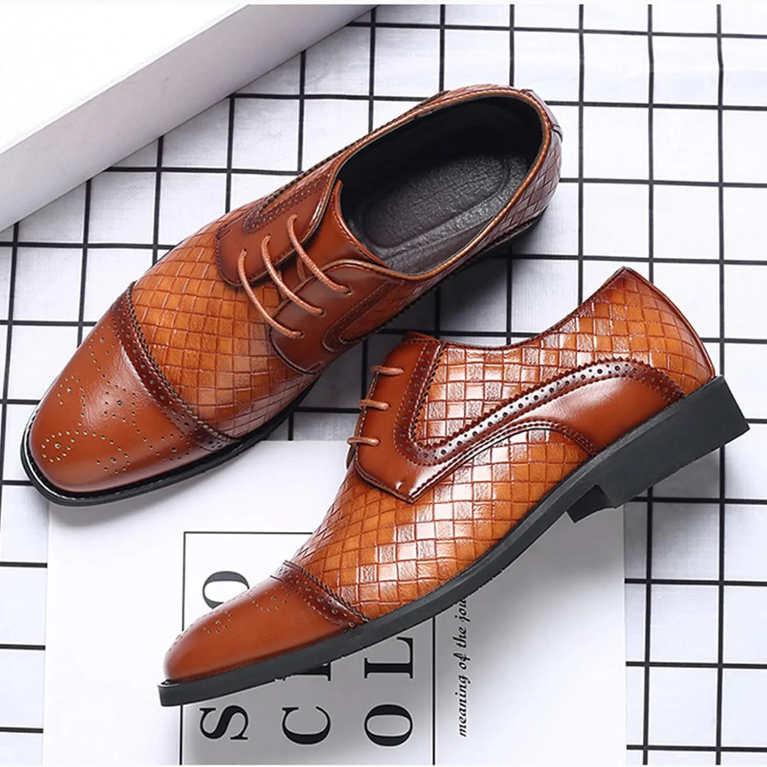Mens Lace-Up Shoes, Round Toe Large Size Plaid Splicing Brogues Leather Shoes Business Casual Oxfords Formal Shoes Office Work Dress Shoes Wedding