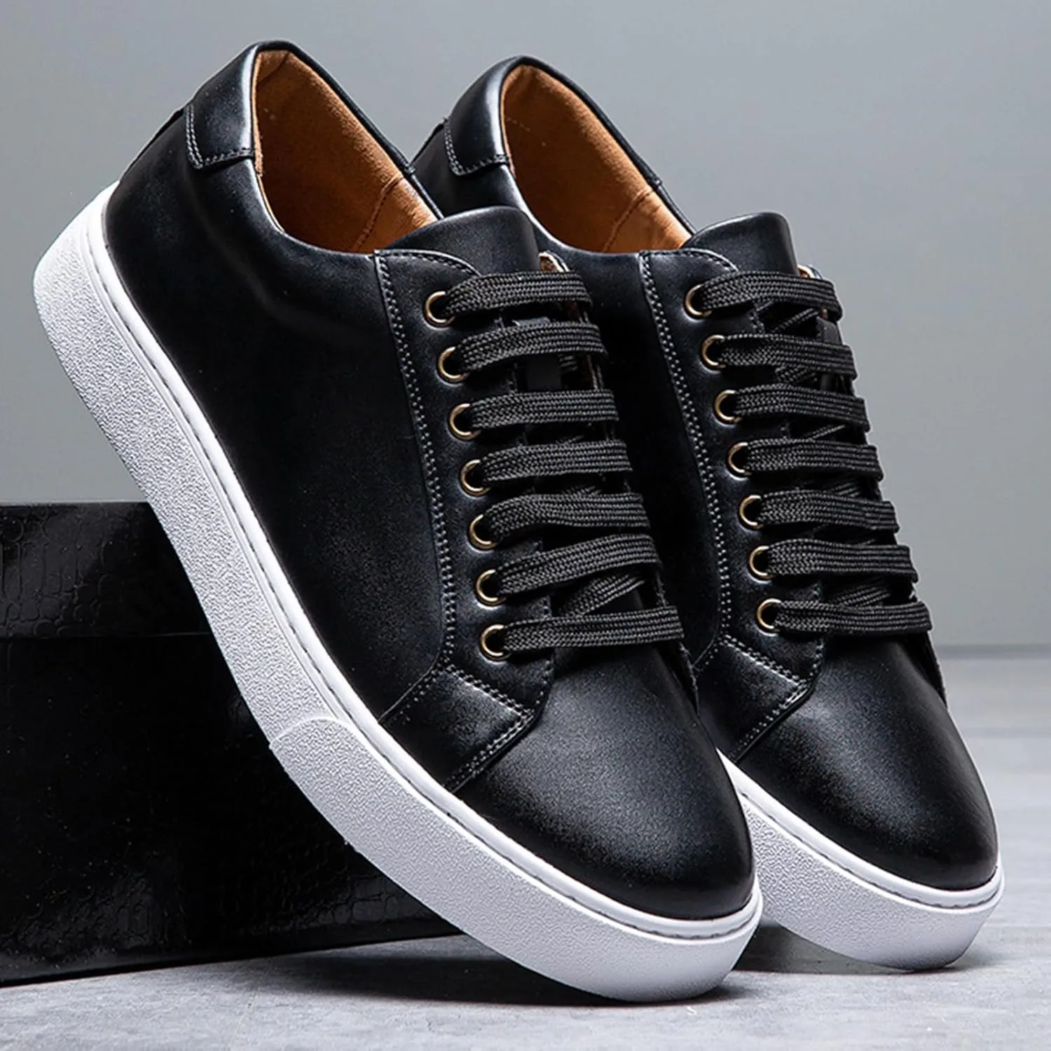 Men's Leather Fashion Sneaker British Style Polished Casual Shoes Lace Up Retro Comfortable Business Oxford Dressy Shoe