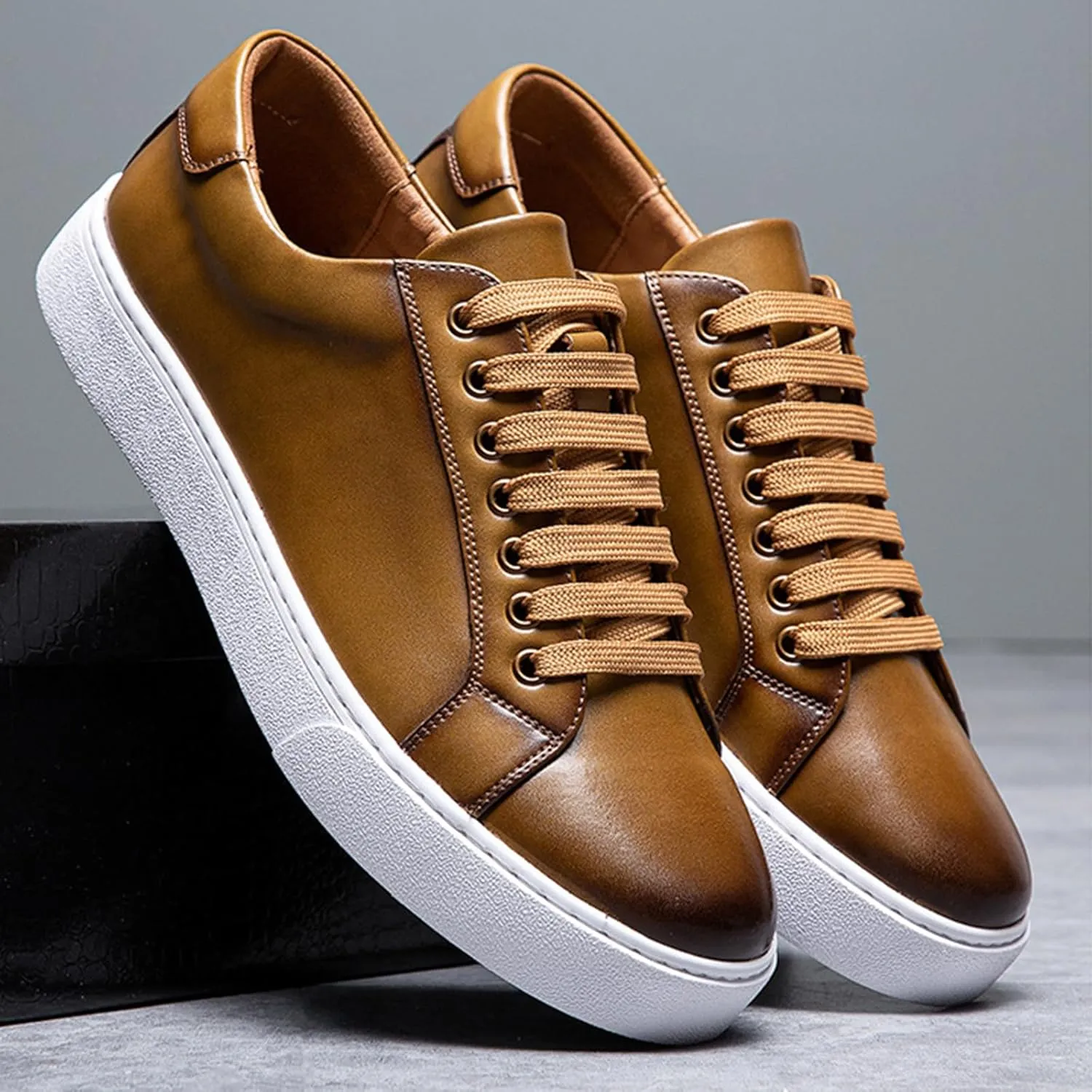 Men's Leather Fashion Sneaker British Style Polished Casual Shoes Lace Up Retro Comfortable Business Oxford Dressy Shoe