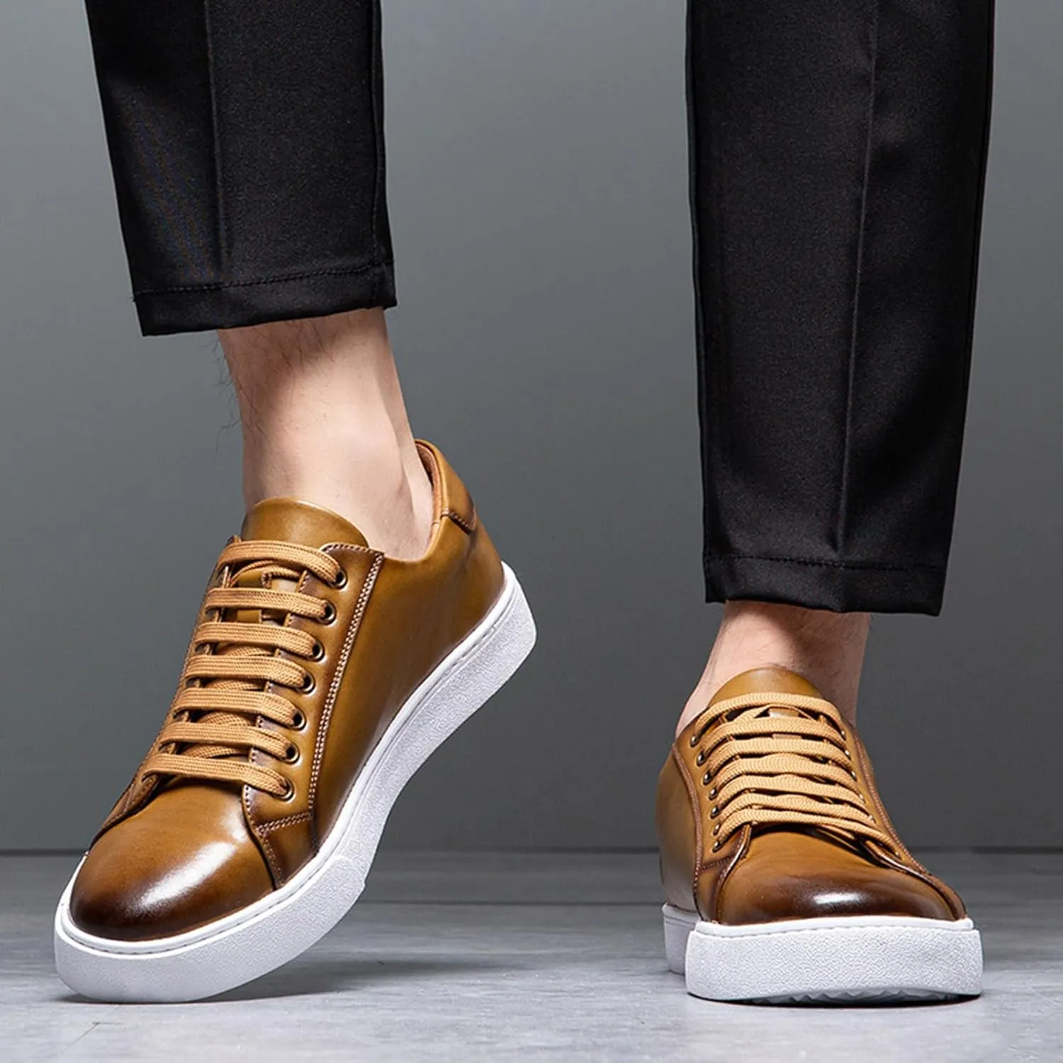 Men's Leather Fashion Sneaker British Style Polished Casual Shoes Lace Up Retro Comfortable Business Oxford Dressy Shoe