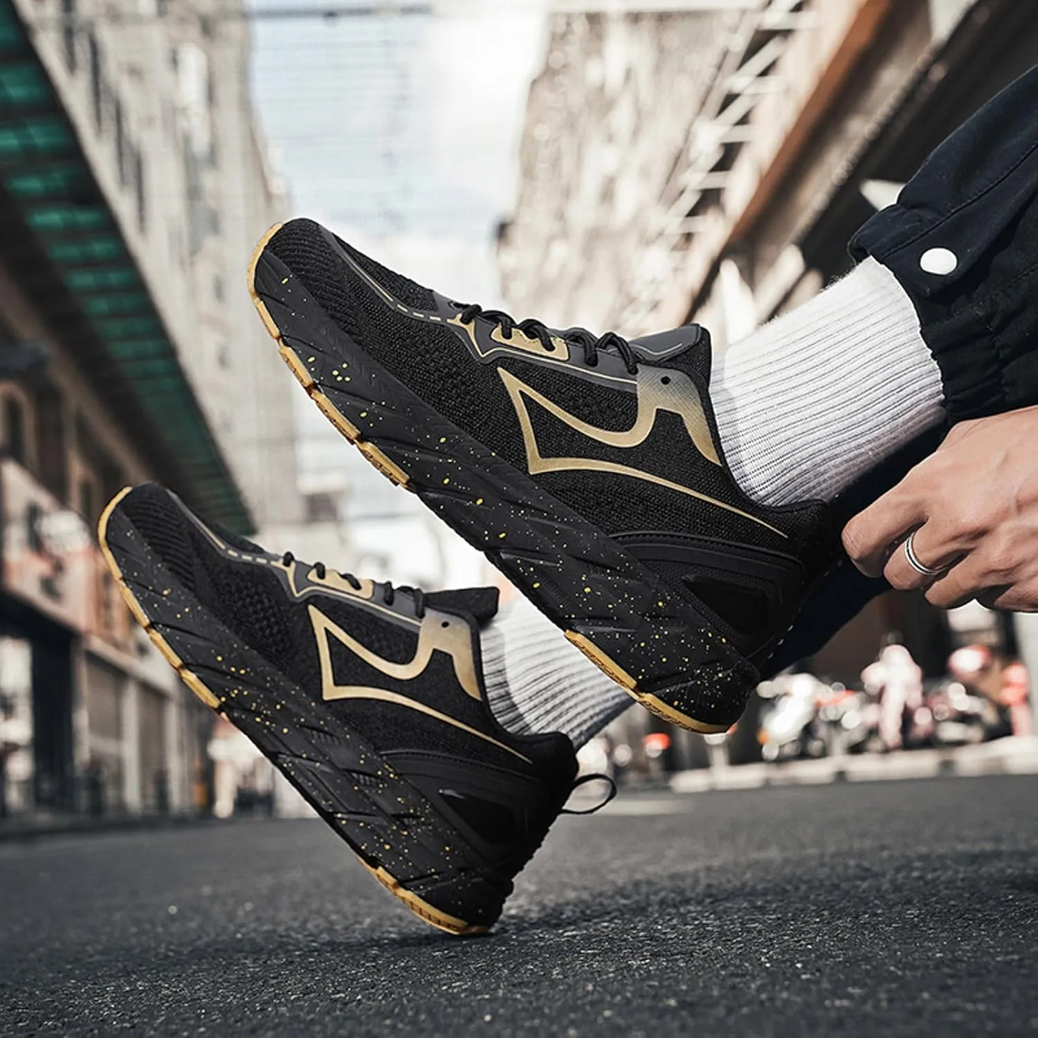 Men's Non Slip Barefoot Minimalist Shoes Comfortable Lightweight Casual Walking Shoe Non Slip Barefoot Sneaker