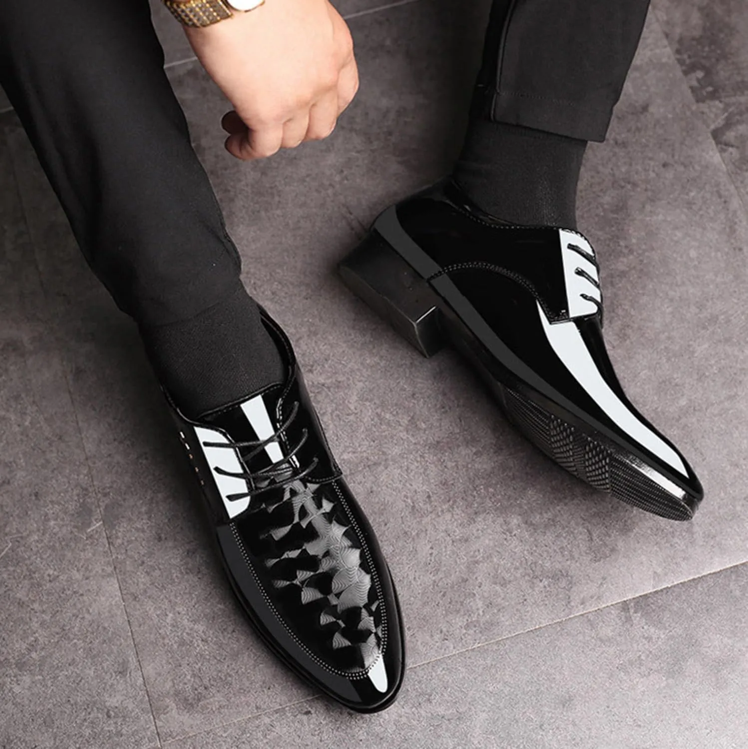 Men's Patent Leather Oxford Formal Business Shoes Classic Lace-up Comfortable Suit Tuxedo Dress Shoes