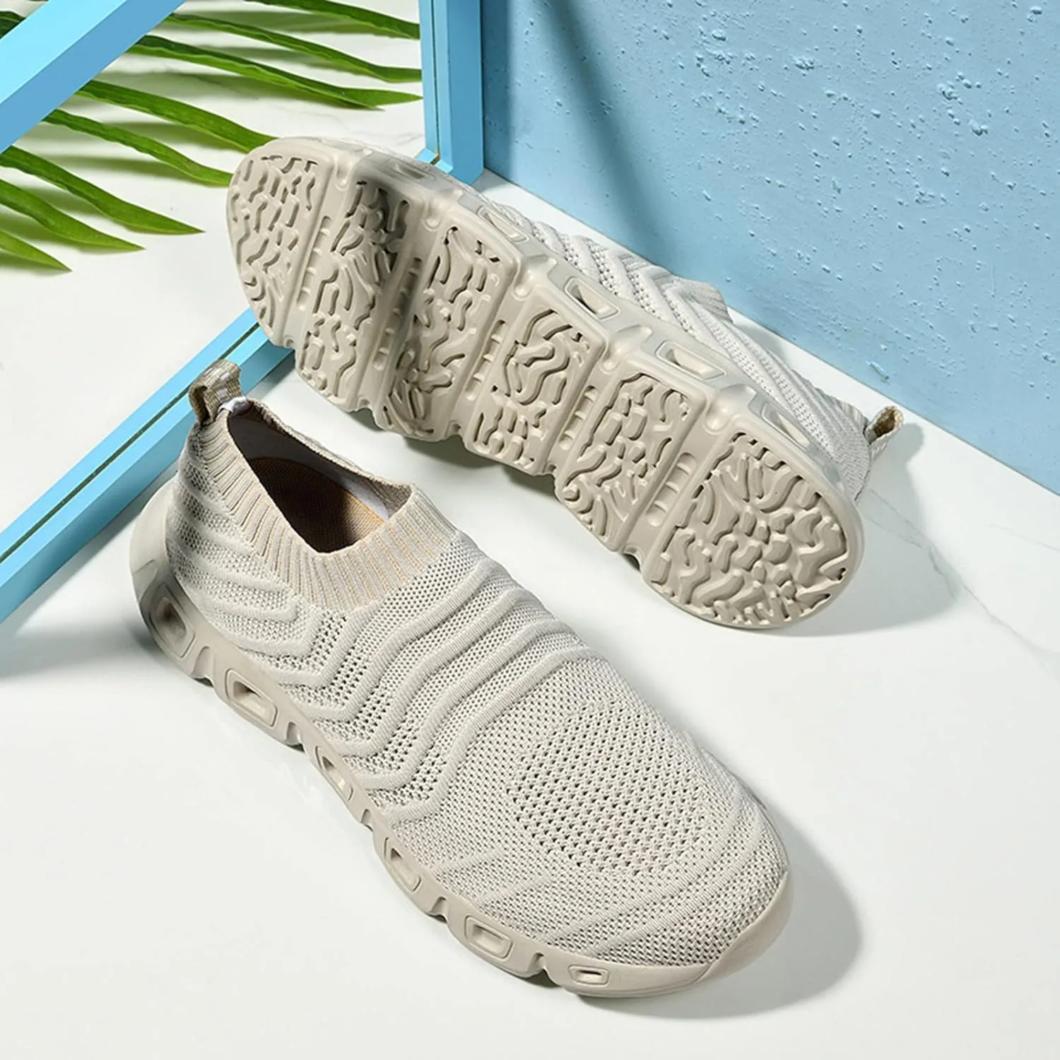 Men's Reathable Stretch Canvas Shoes Lightweight Sport Gym Jogging Walking Sneaker Soft Flat Soled Elderly Shoes