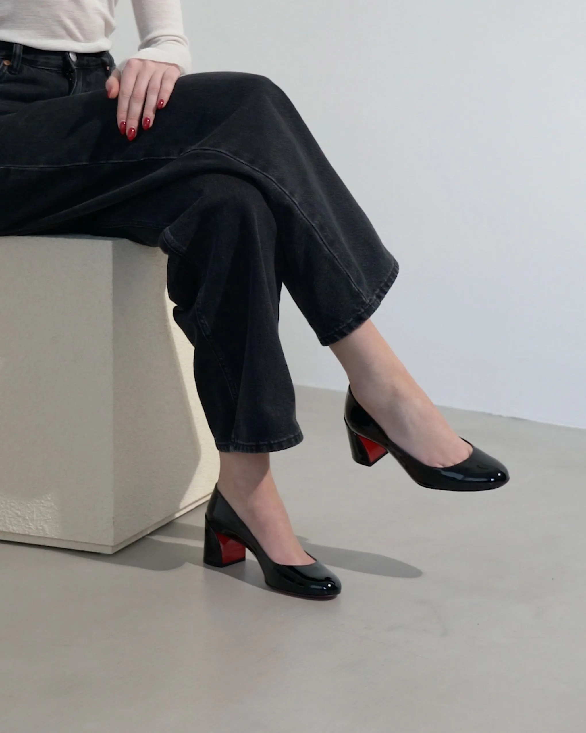 Miss Sab 55 black patent pumps