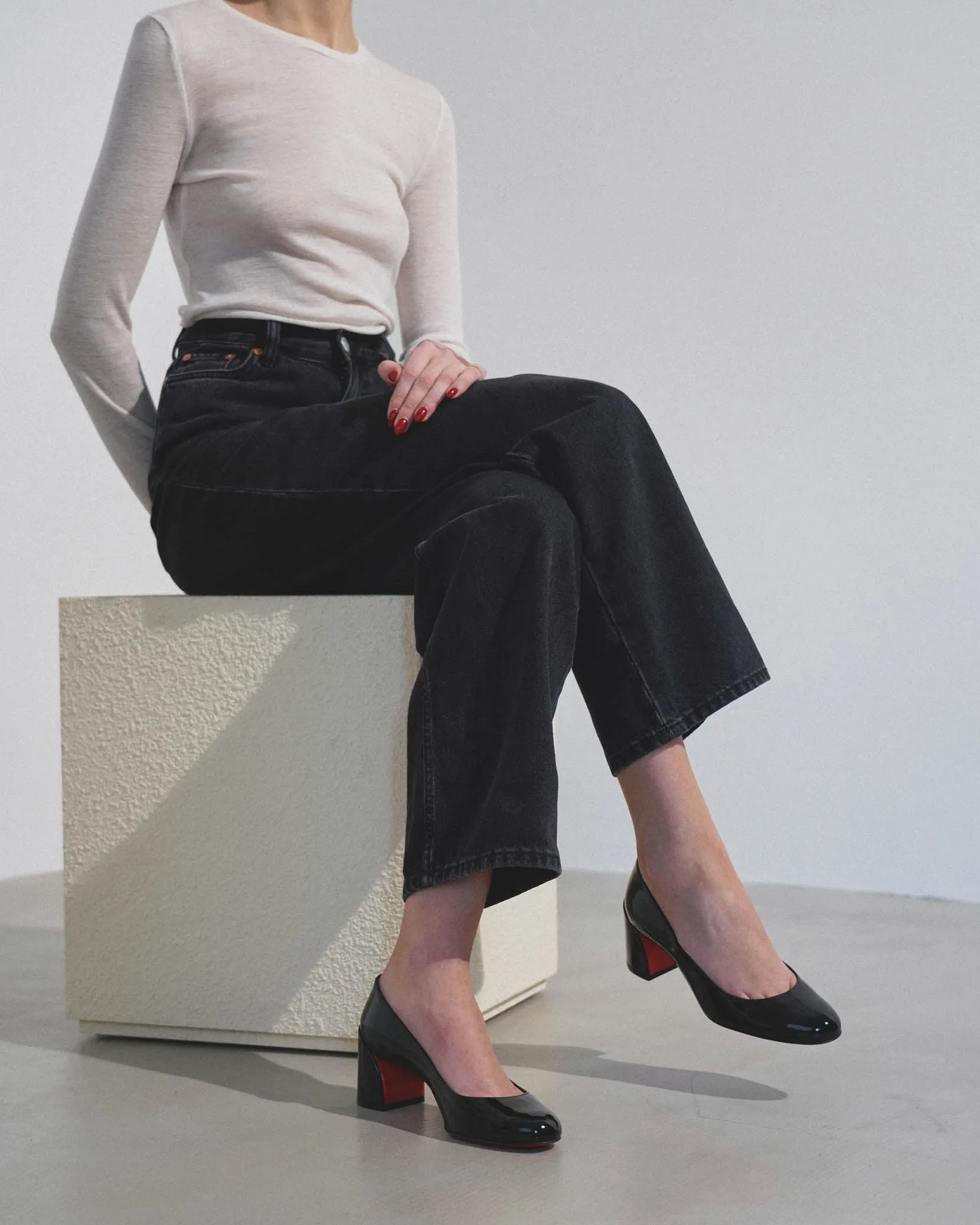 Miss Sab 55 black patent pumps