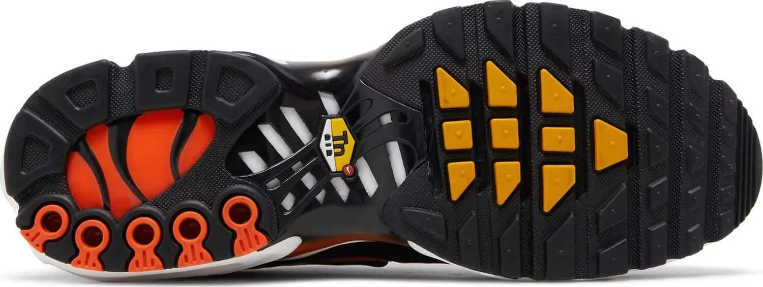 Nike Air Max Plus Safety Orange Black
