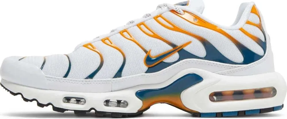 Nike Air Max Plus TN 'White Hiking Carabiner Kumquat' (2022)